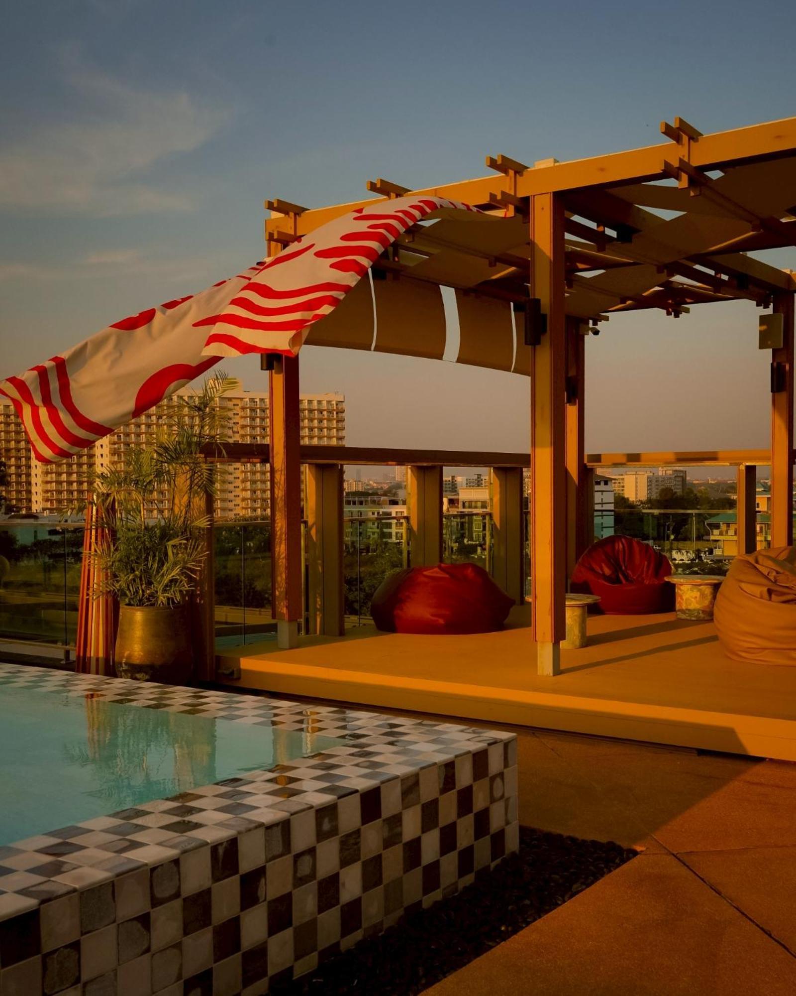 Hotel Tribe Pattaya Sha Certificated Exterior foto